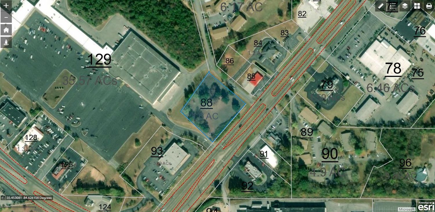 1208 Congress Parkway, Athens, TN 37303
